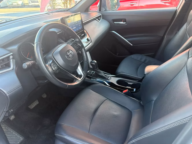 TOYOTA COROLLA CROSS 2.0  SEG AT
