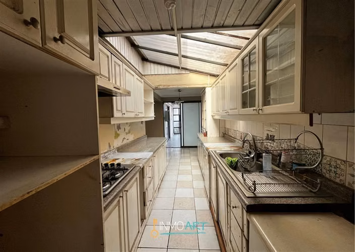 Casa en venta de 6 dorm.+ 4 baños en avda San Martin ,Temuco - Imagen 11