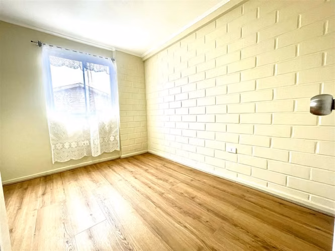 Arriendo casa de 3 dorm.en La Cruz.Gastos comunes incluidos