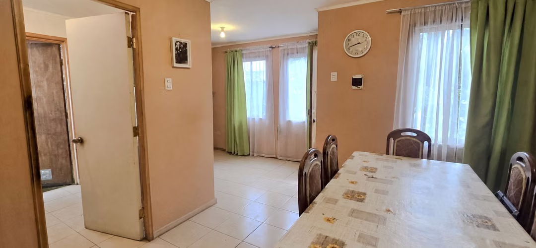 Vendo Casa Céntrica en Malloa, Excelente Ubicación