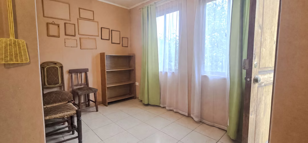 Vendo Casa Céntrica en Malloa, Excelente Ubicación