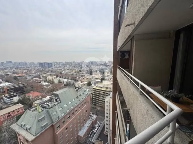 Depto. en venta cerca de Metro Salvador, Providencia - Imagen 4