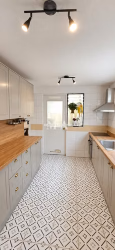  Vende Casa 5D 3B + 2 Est. Condominio Ciudad Satélite - Imagen 14