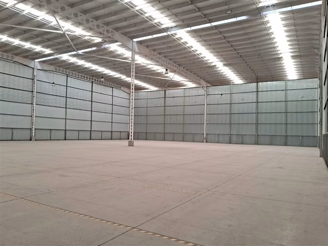 ARRIENDO BODEGA 2023M2/LAS ACACIAS-CHENA-RUTA 5-SAN BERNARDO