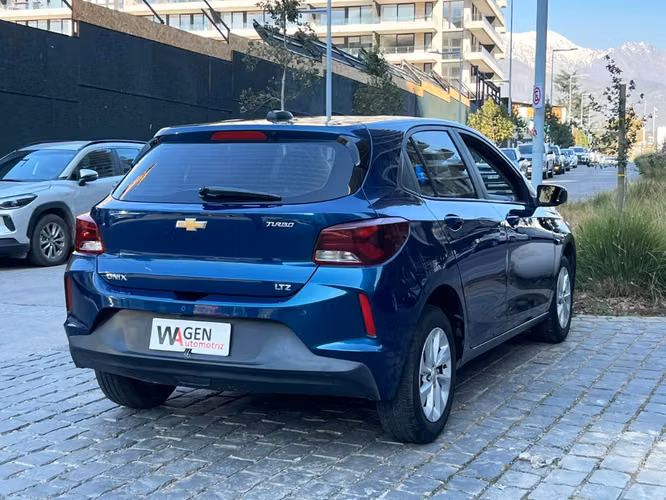 CHEVROLET ONIX RS 1.0 TURBO MT 2022 - Imagen 6