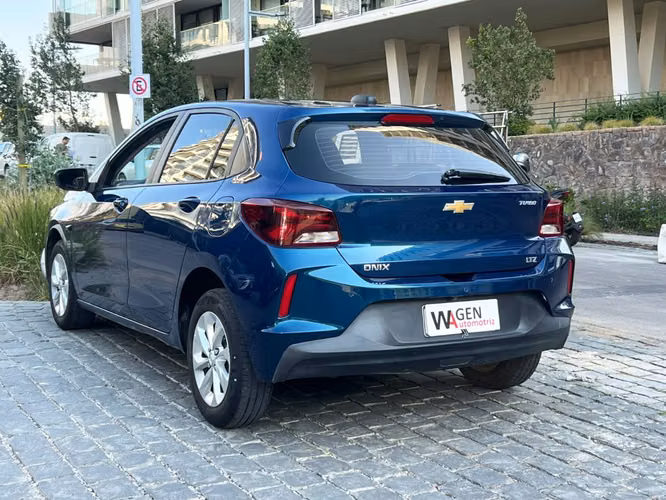 CHEVROLET ONIX RS 1.0 TURBO MT 2022 - Imagen 4