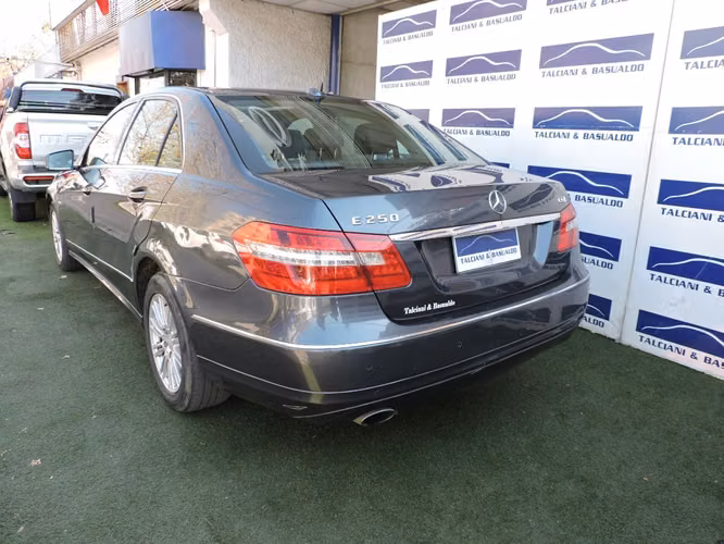 MERCEDES-BENZ E250 CGI 2012 - Imagen 14