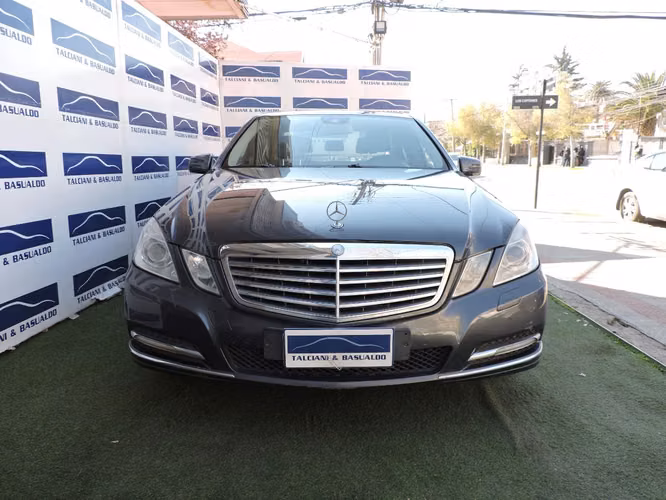MERCEDES-BENZ E250 CGI 2012 - Imagen 2