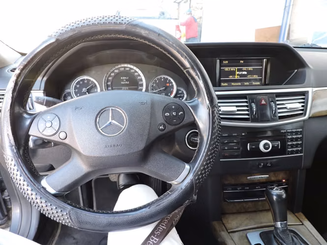 MERCEDES-BENZ E250 CGI 2012 - Imagen 10