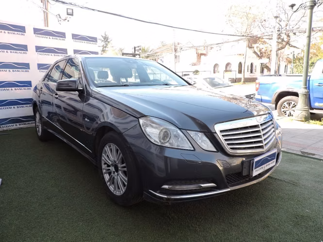 MERCEDES-BENZ E250 CGI 2012 - Imagen 3