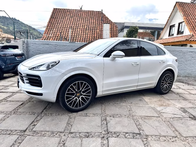 PORSCHE CAYENNE COUPE SPORT 3.0 V6 4X4  2021 - Imagen 4