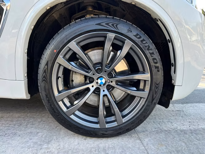 BMW X5 50I XDRIVE 4.4 2014 - Imagen 8