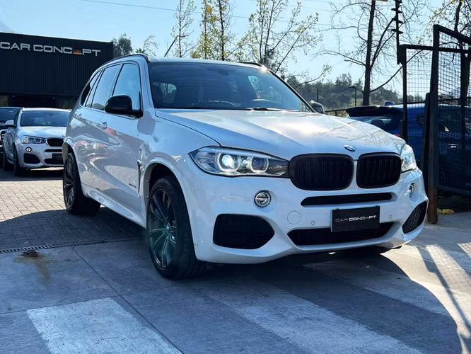 BMW X5 50I XDRIVE 4.4 2014 - Imagen 3