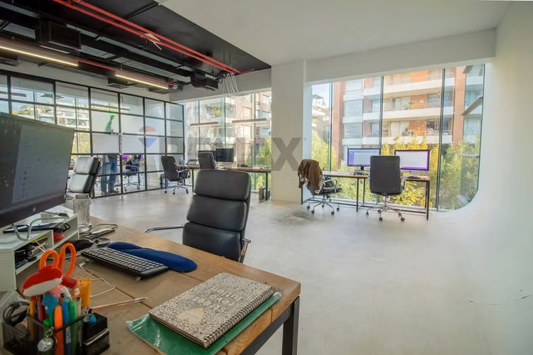 Oficina moderna de 100 m² en vitacura - Imagen 24