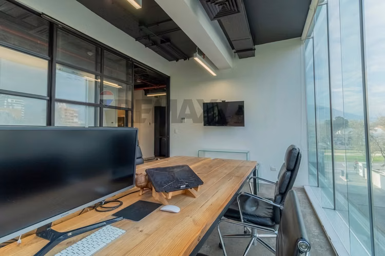Oficina moderna de 100 m² en vitacura - Imagen 13