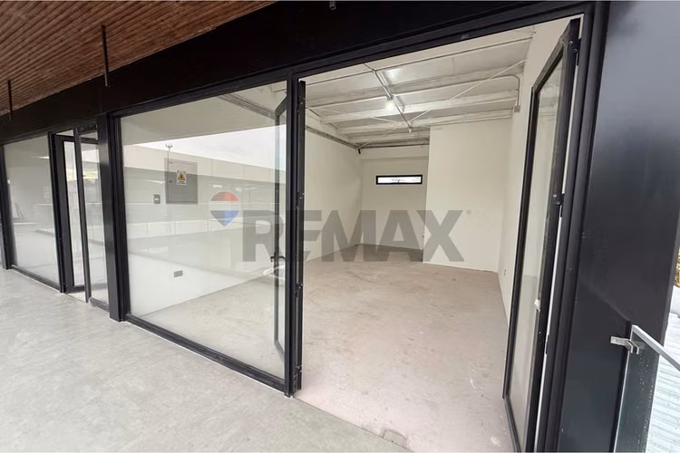 Locales comerciales | strip center linderos – buin
