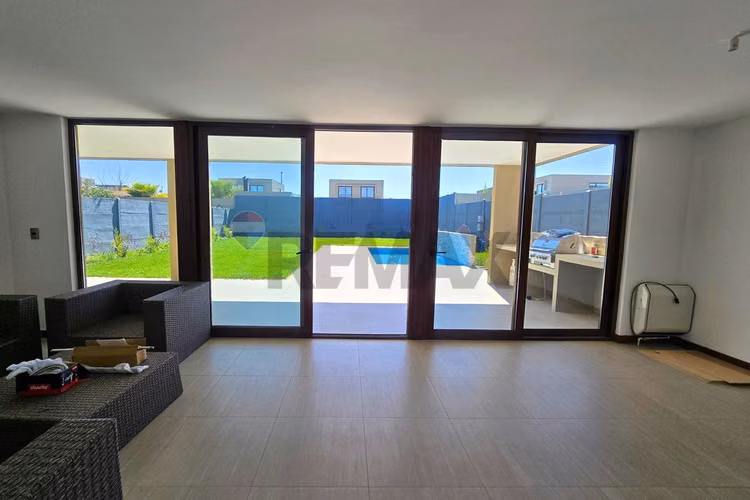 A estrenar, 3 dorm, piscina y quincho - Imagen 6