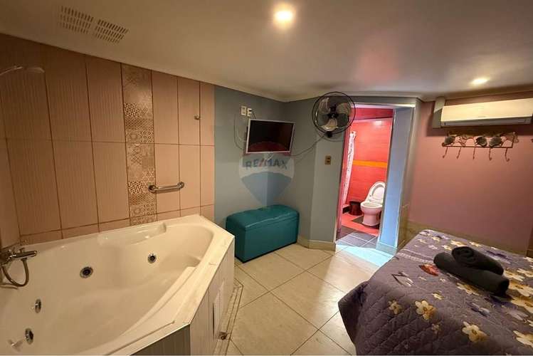Inversión: hotel  60 años de trayectoria santiago. - Imagen 30