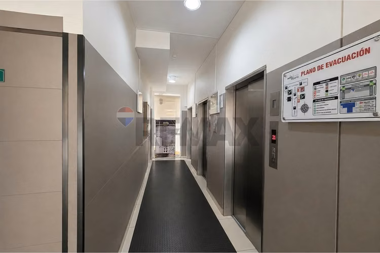 Acogedor  céntrico en santiago ideal inversión - Imagen 5