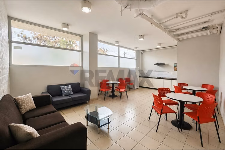 Acogedor  céntrico en santiago ideal inversión - Imagen 18