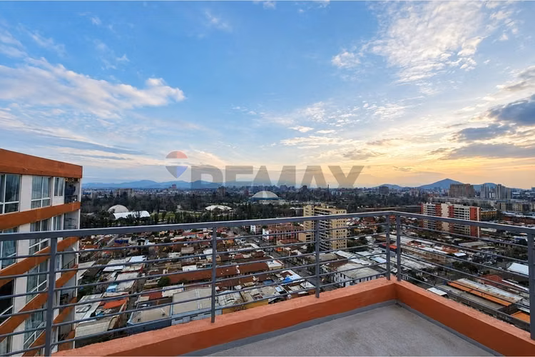 Acogedor  céntrico en santiago ideal inversión - Imagen 31