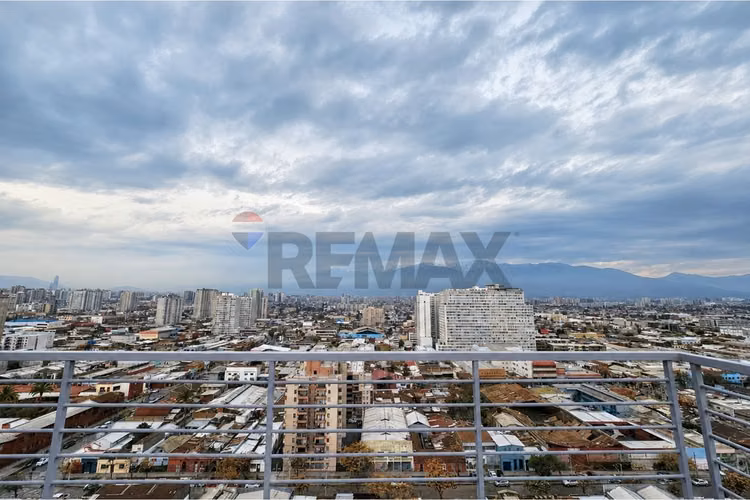 Acogedor  céntrico en santiago ideal inversión - Imagen 32