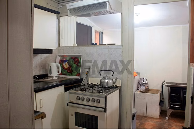 Se vende casa a pasos del parque estadio - Imagen 18