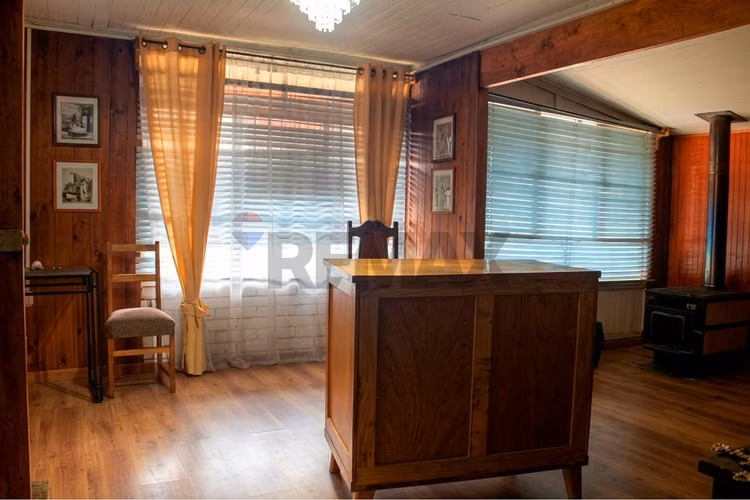 Se vende casa a pasos del parque estadio - Imagen 9