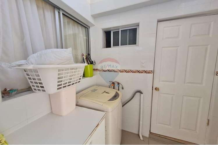 Gran casa esquina en venta coviefi 8d 5b - Imagen 24