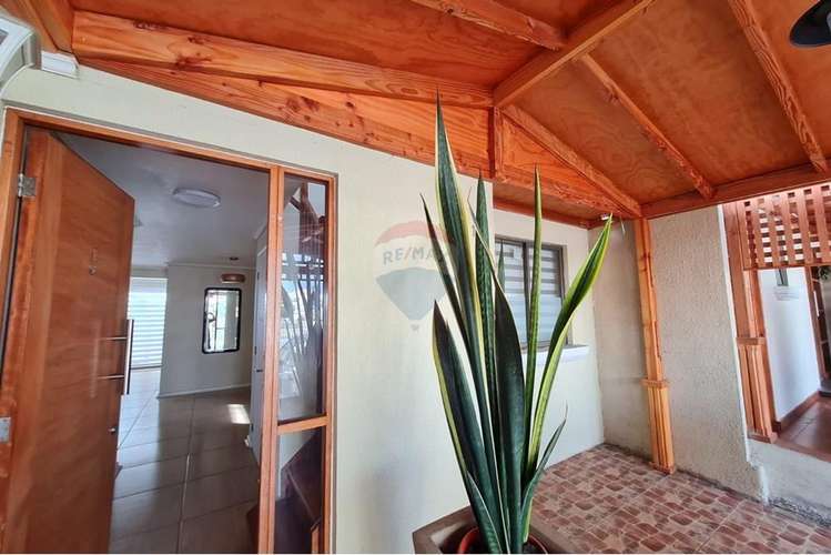 Amplia casa en venta 3d 3b costa laguna - Imagen 3