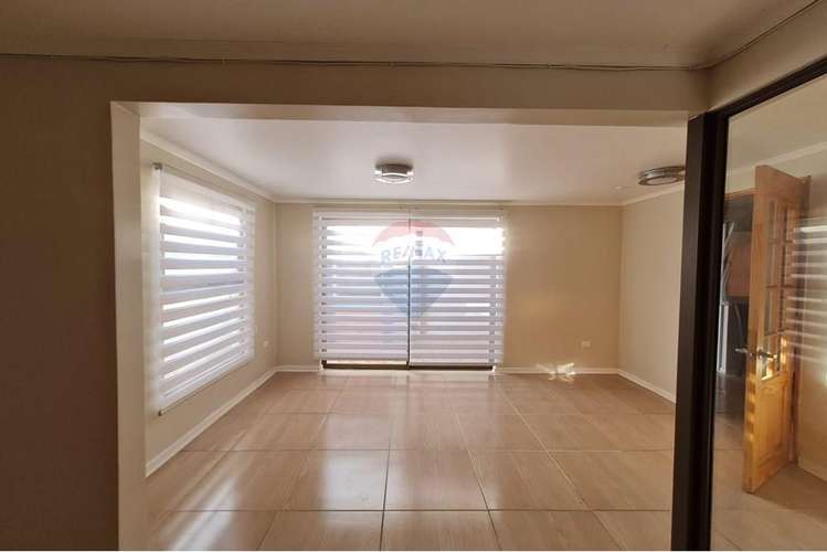 Amplia casa en venta 3d 3b costa laguna - Imagen 9