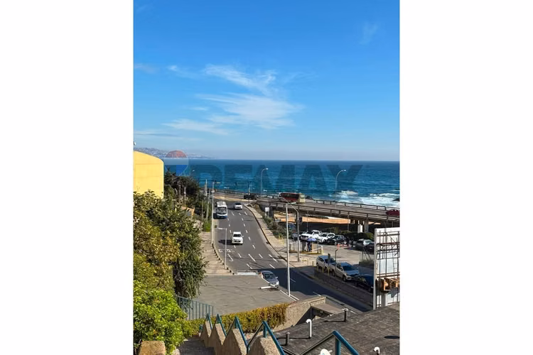 Departamento amoblado con vista al mar en reñaca - Imagen 14