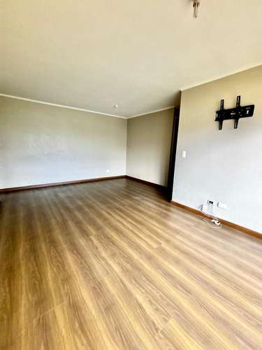 DEPARTAMENTO 3D2B EN 1ER PISO CON 2 ESTACIONAMIENTOS - Imagen 6