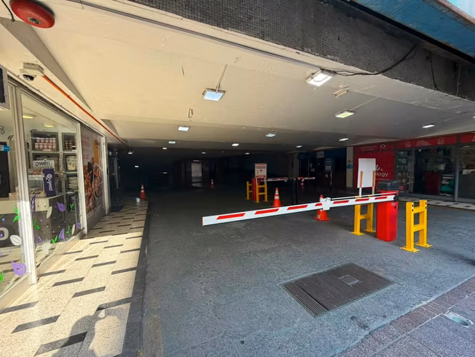 SE VENDE ESTACIONAMIENTO EN PLENO CENTRO - Imagen 8