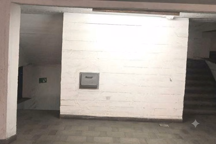 SE VENDE ESTACIONAMIENTO EN PLENO CENTRO - Imagen 13