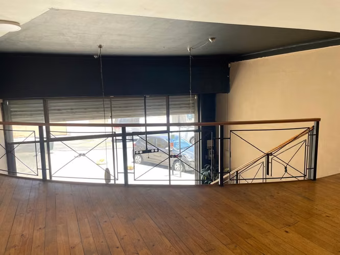 ARRIENDO LINDO LOCAL COMERCIAL CERCANO A CANALES DE TV