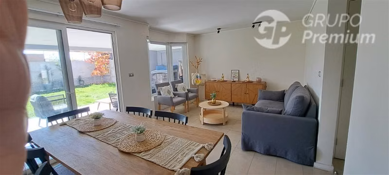 Casa 3D/3B con Terraza y Acceso a Laguna - Imagen 2