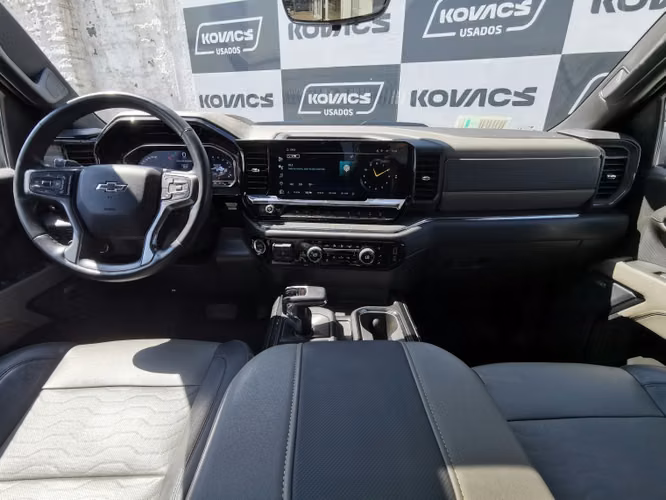 Chevrolet Silverado 6.2 Zr2 At 4x4 2024 - Imagen 16