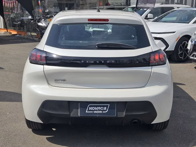 Peugeot 208 Style Puretech 75 1.2 2024 - Imagen 5