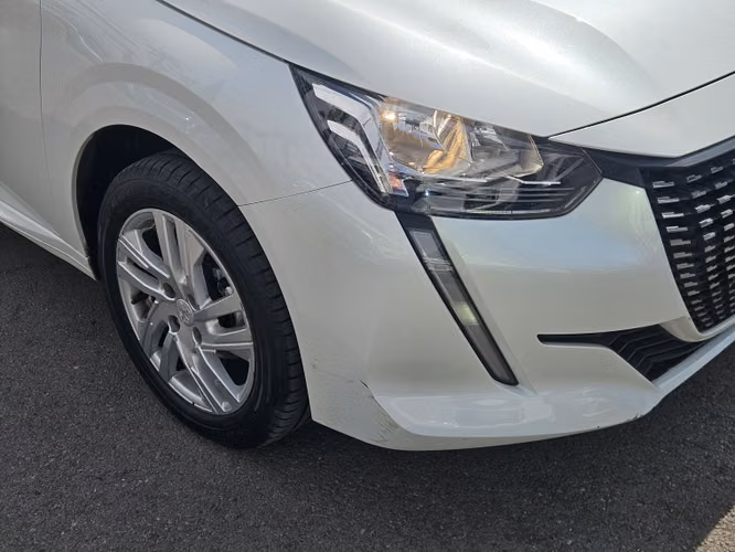 Peugeot 208 Style Puretech 75 1.2 2024 - Imagen 7
