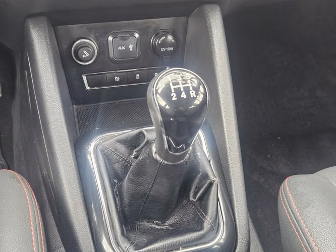 Changan Cx70 Luxury 1.6 Mt 2020 - Imagen 12