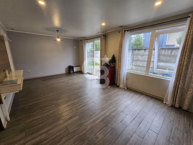 Casa en Valle Volcanes: 4D/3B, Condominio Seguro
