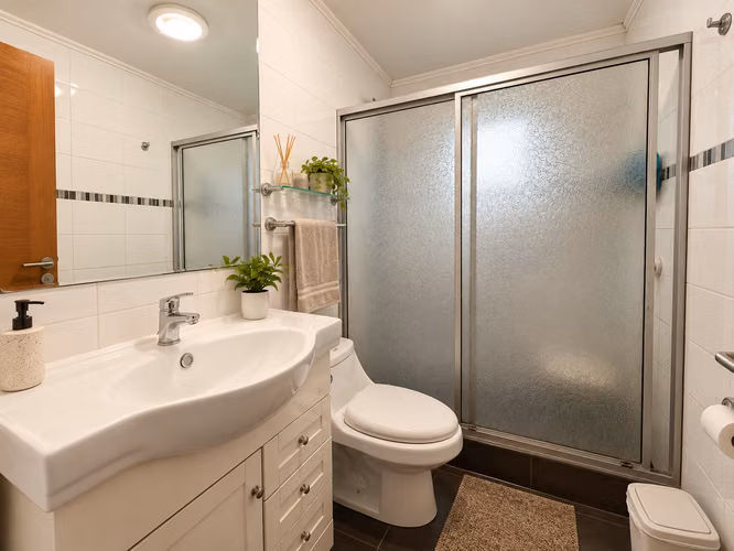 PARCELA SOÑADA CON PISCINA Y CASA FAMILIAR EN CONDOMINIO - Imagen 23