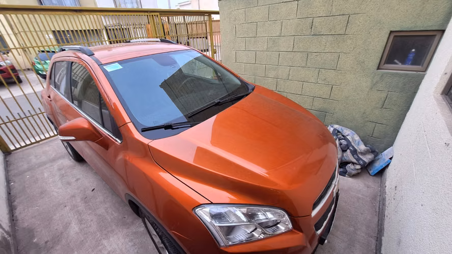 VENTA DE VEHICULO CHEVROLET TRAX LTZ 2014