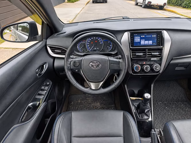 TOYOTA YARIS SPORT S 1.5 - 2022 | 4616 - Imagen 12