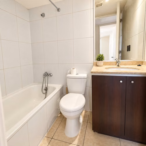 Arriendo 3D 2B con estacionamiento en pleno centro - Imagen 14
