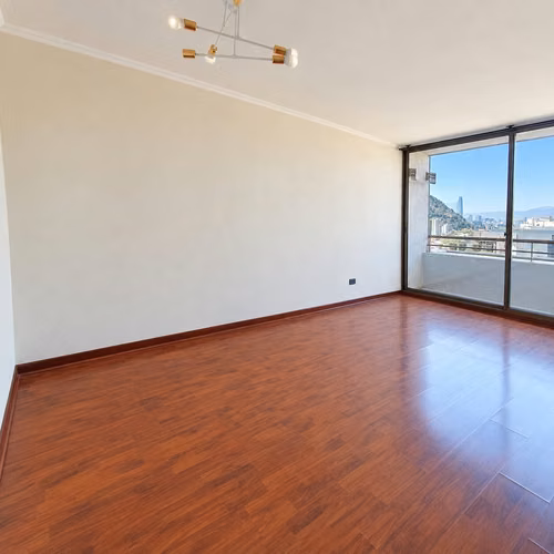 Arriendo 3D 2B con estacionamiento en pleno centro - Imagen 6