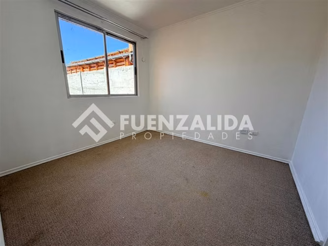 Casa en arriendo de 3 dorm, dos baños, Bosque de San Carlos - Imagen 9