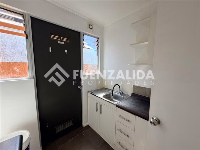 Casa en arriendo de 3 dorm, dos baños, Bosque de San Carlos - Imagen 10