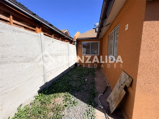 Casa en venta de 3 dorm, dos baños en Bosque de San Carlos - Imagen 20